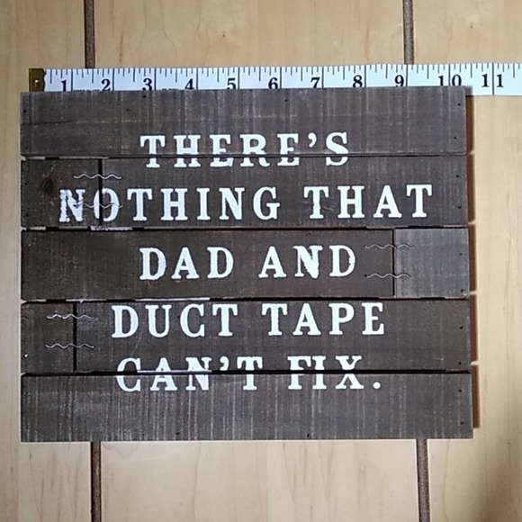 Hallmark Rustic Wood Sign!!! - Picture 2 of 8